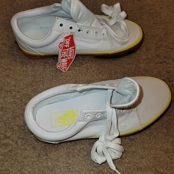 Vans White Canvas "Off the ______" Old Skool Skater Sneakers sz 6.0 BNIB - Picture 9 of 9